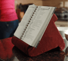 Tablet Pillow Holder